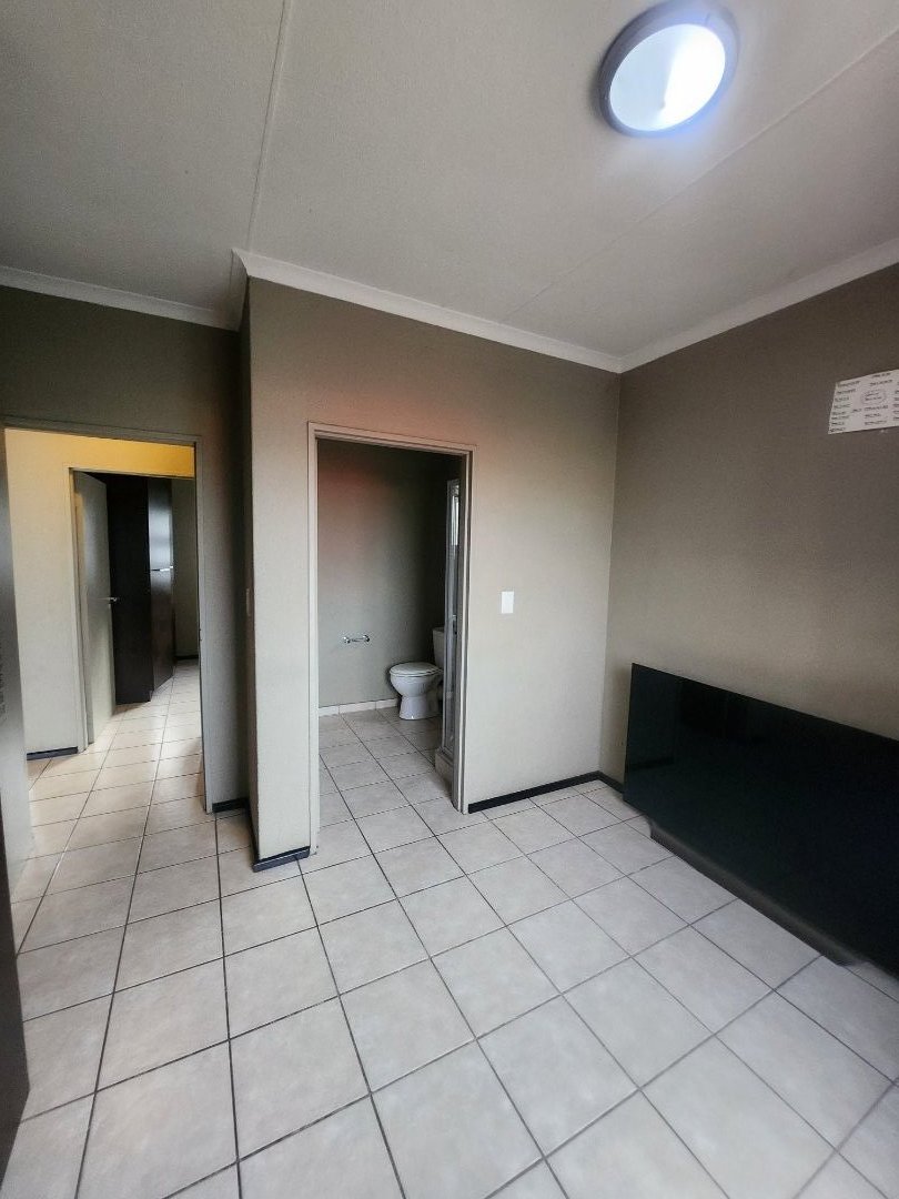 To Let 2 Bedroom Property for Rent in Northgate Gauteng