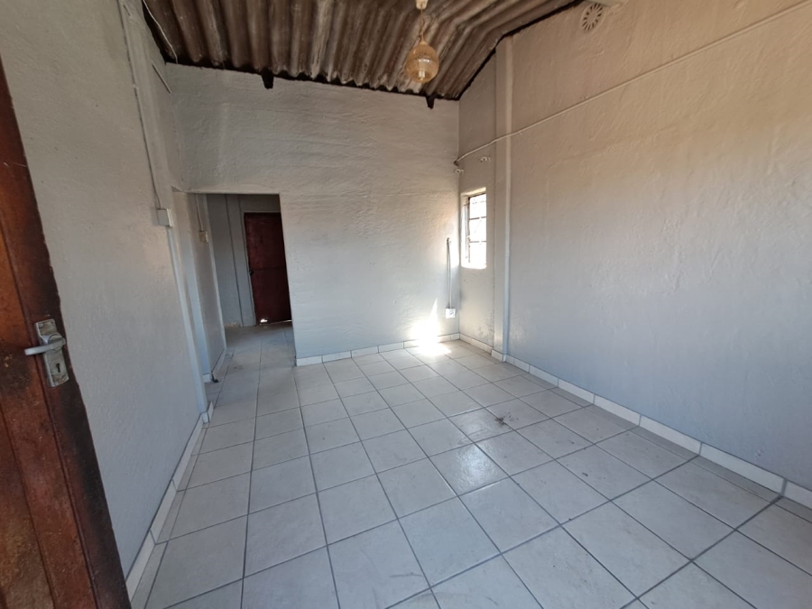 To Let 1 Bedroom Property for Rent in Daveyton Gauteng