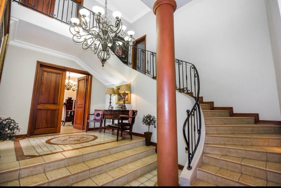 4 Bedroom Property for Sale in Woodhill Estate Gauteng