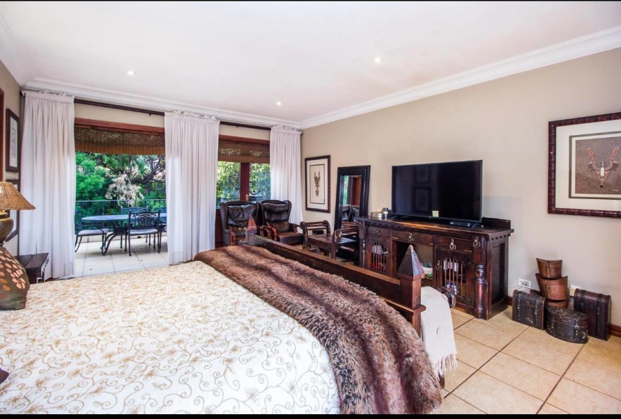 4 Bedroom Property for Sale in Woodhill Estate Gauteng