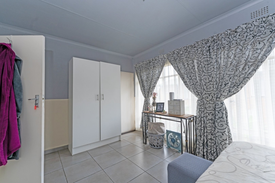 2 Bedroom Property for Sale in Marlands Gauteng