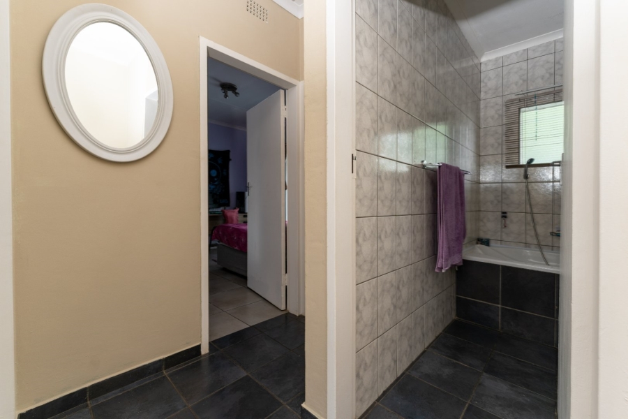 2 Bedroom Property for Sale in Marlands Gauteng