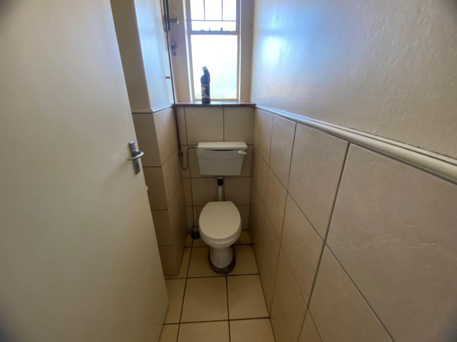 2 Bedroom Property for Sale in Pretoria Gauteng