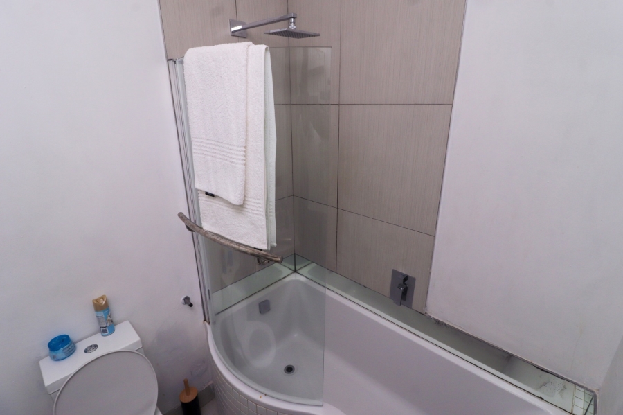 2 Bedroom Property for Sale in Edenburg Gauteng