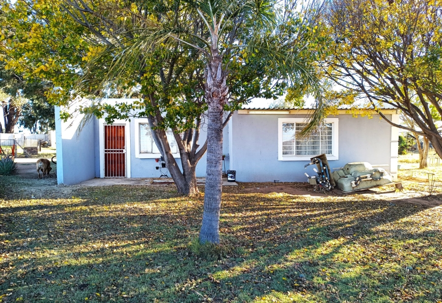 Commercial Property for Sale in Agricultural Holding 475 Gauteng