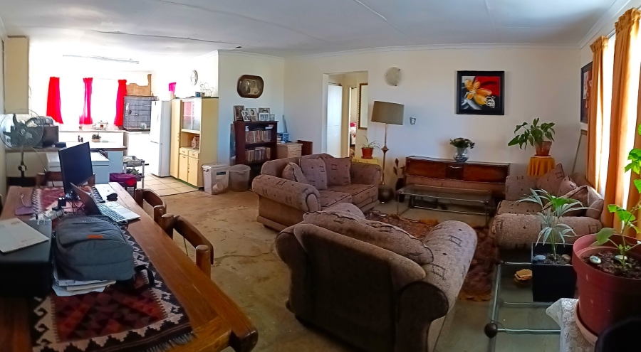 Commercial Property for Sale in Agricultural Holding 475 Gauteng