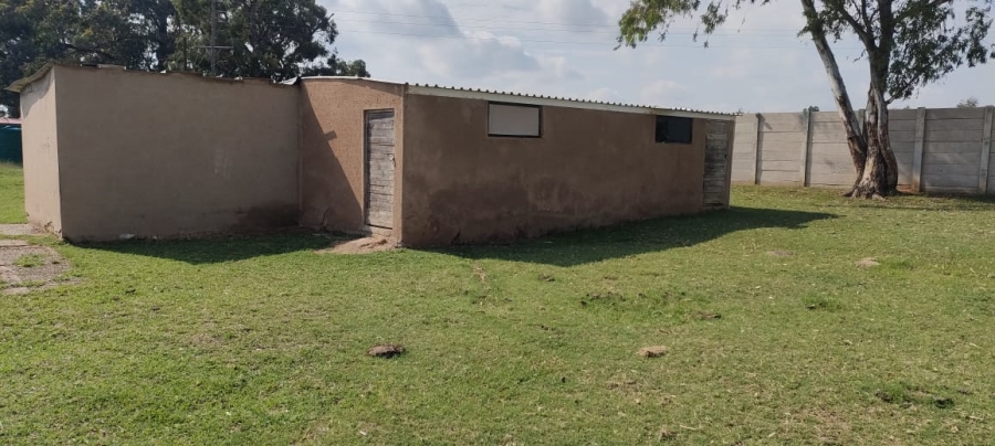 Commercial Property for Sale in Agricultural Holding 475 Gauteng