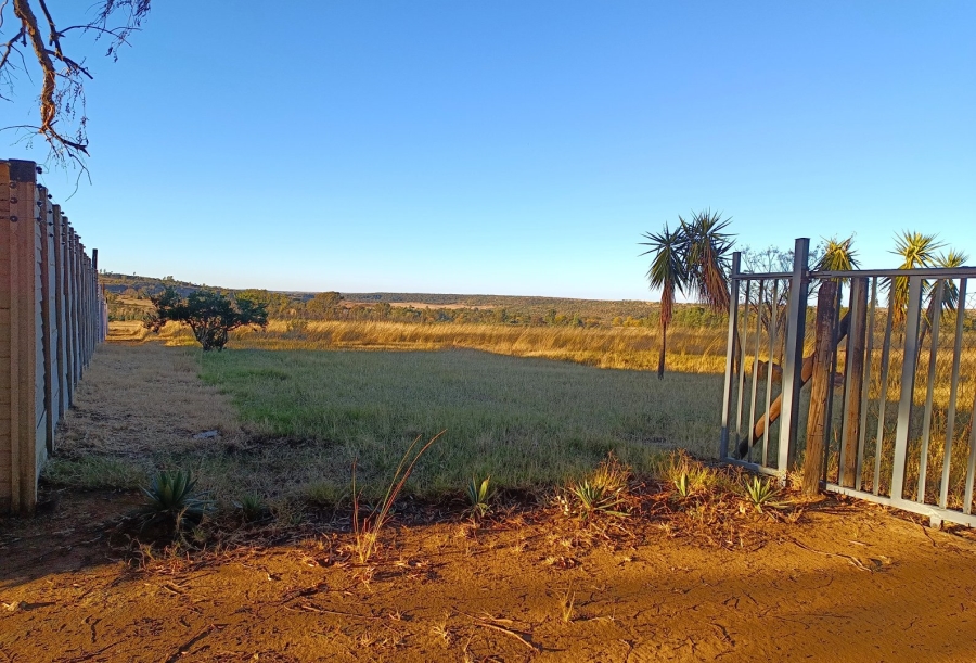 Commercial Property for Sale in Agricultural Holding 475 Gauteng