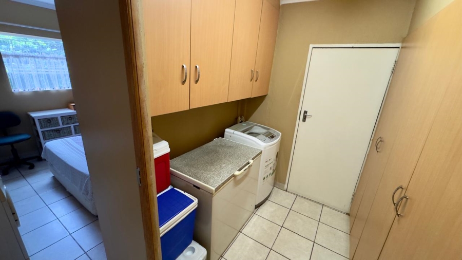 3 Bedroom Property for Sale in Amberfield Crest Estate Gauteng