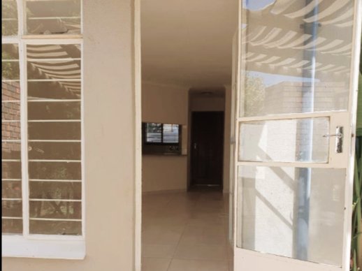 To Let 2 Bedroom Property for Rent in Sonneglans Gauteng