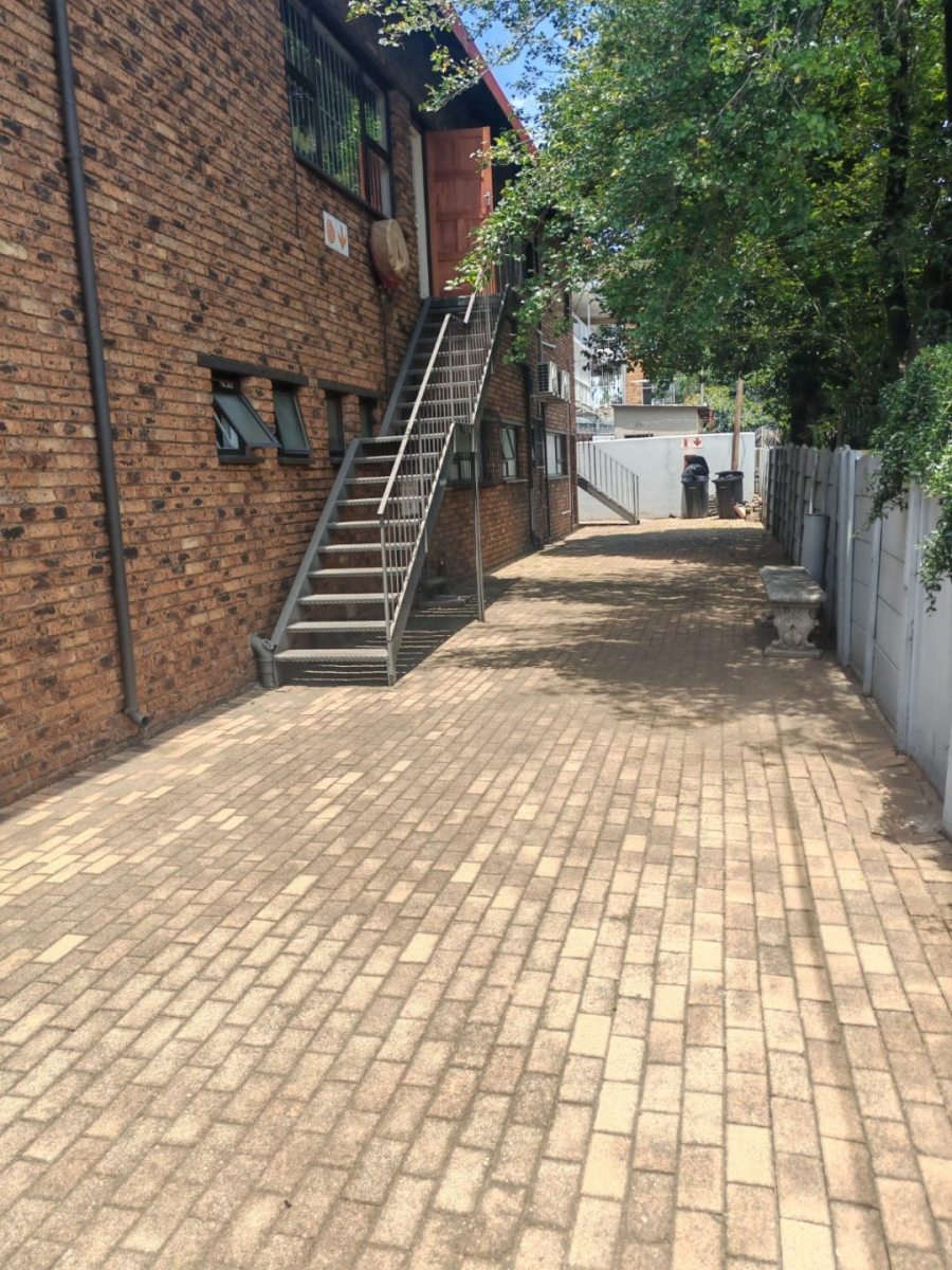 To Let commercial Property for Rent in Farrar Park Gauteng
