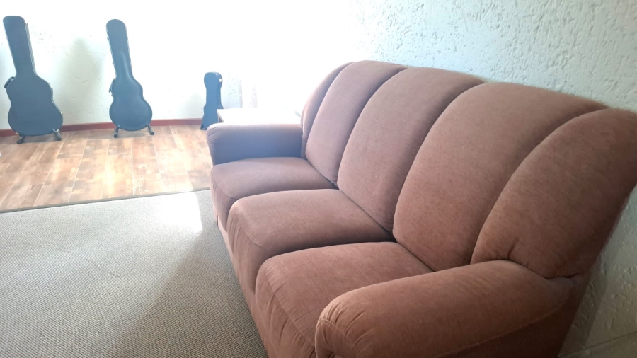 4 Bedroom Property for Sale in Vlakfontein Gauteng