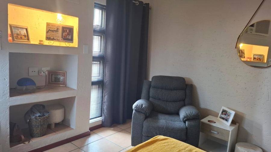 4 Bedroom Property for Sale in Vlakfontein Gauteng