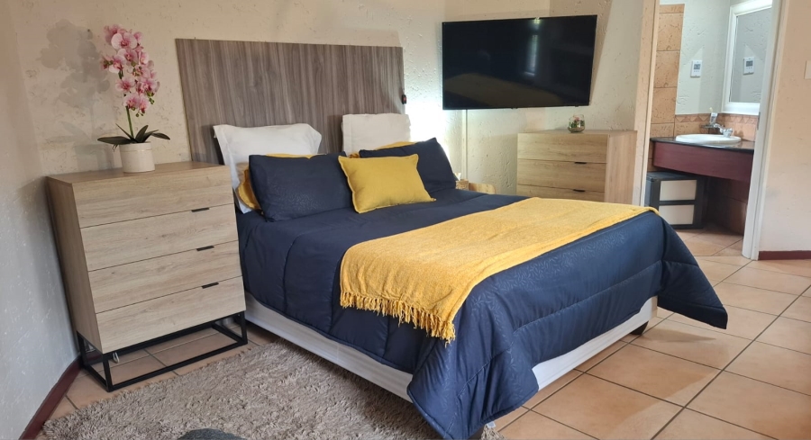 4 Bedroom Property for Sale in Vlakfontein Gauteng
