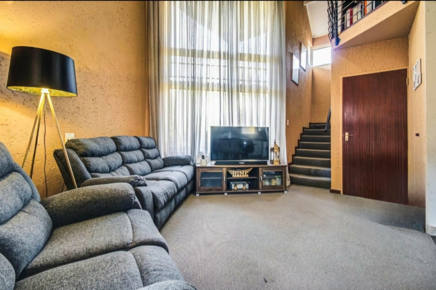 4 Bedroom Property for Sale in Vlakfontein Gauteng