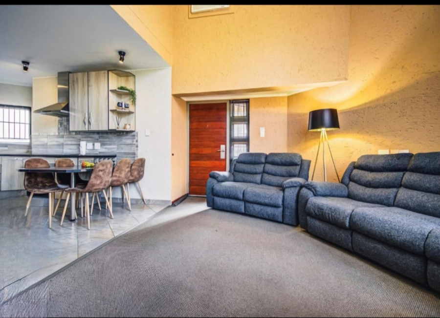 4 Bedroom Property for Sale in Vlakfontein Gauteng