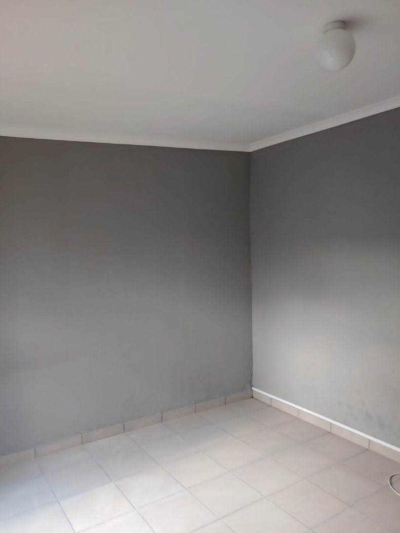 8 Bedroom Property for Sale in Soshanguve South Gauteng