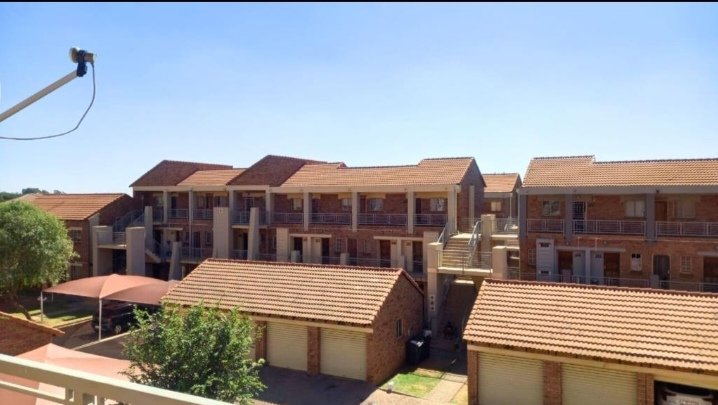 To Let 2 Bedroom Property for Rent in The Orchards Gauteng