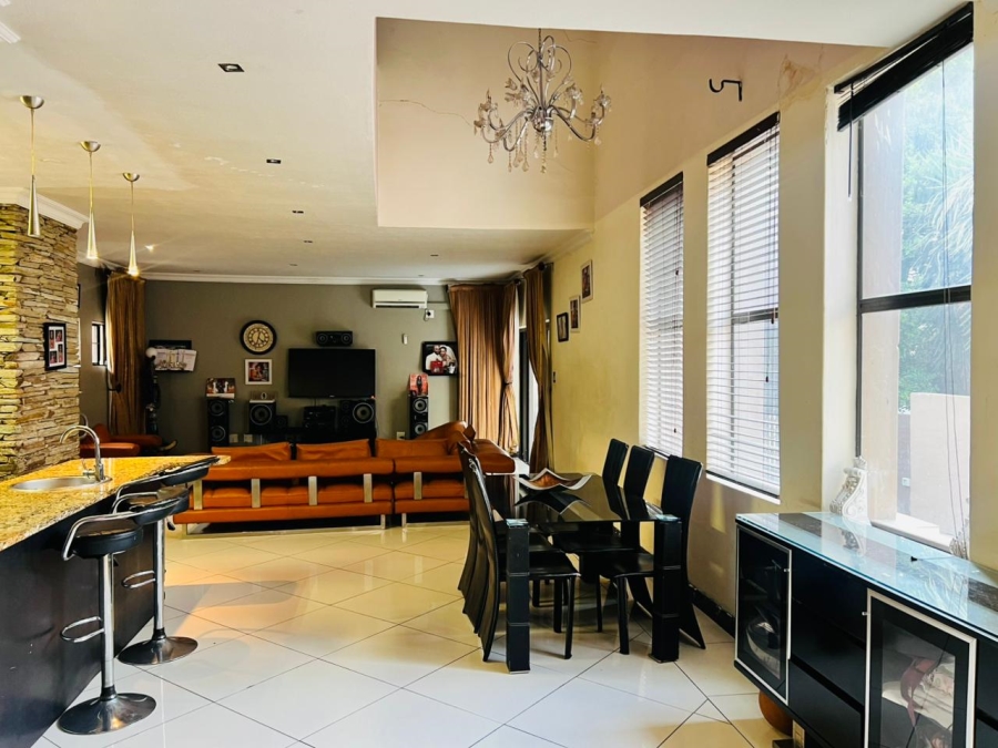 3 Bedroom Property for Sale in Greenstone Hill Gauteng