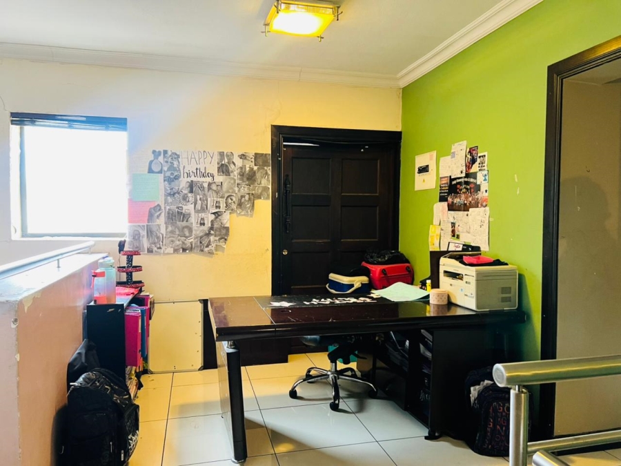 3 Bedroom Property for Sale in Greenstone Hill Gauteng