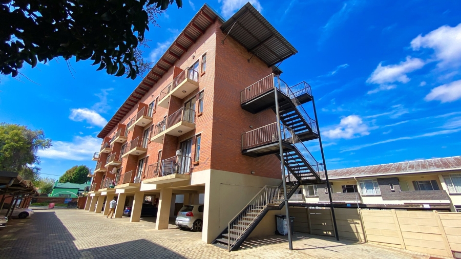  Bedroom Property for Sale in Florida Gauteng