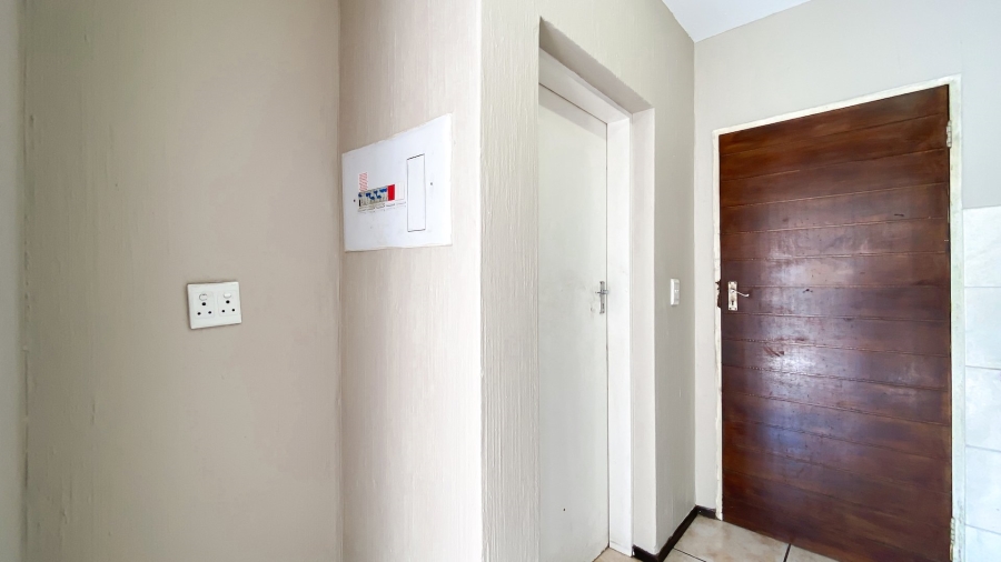  Bedroom Property for Sale in Florida Gauteng