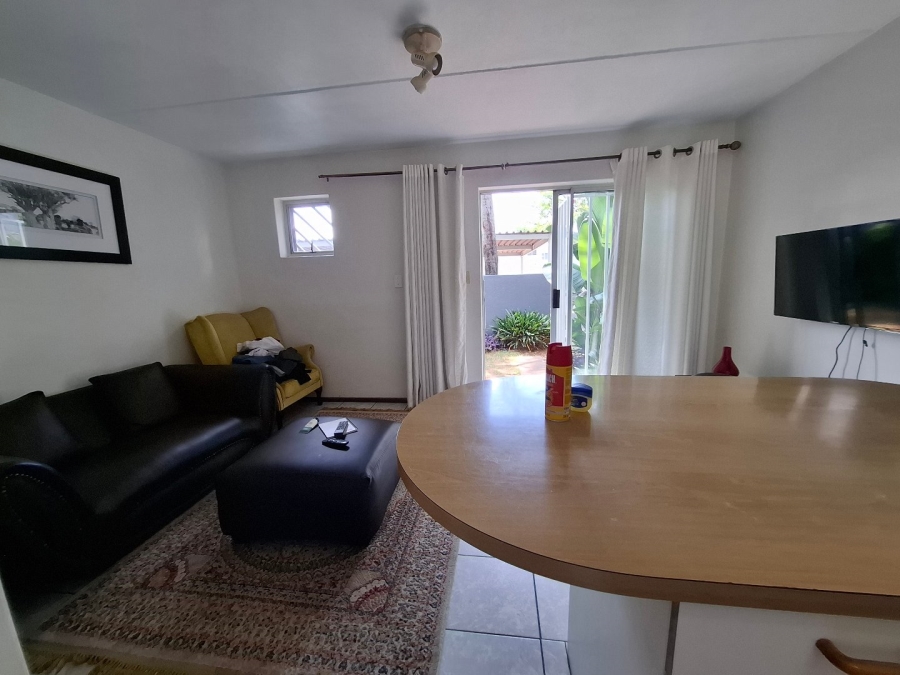 1 Bedroom Property for Sale in Sandown Gauteng