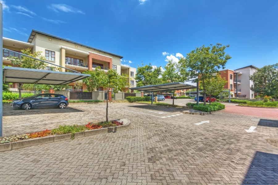 1 Bedroom Property for Sale in Douglasdale Gauteng