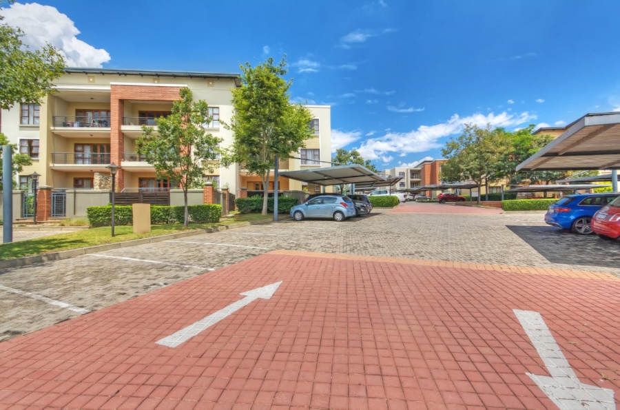 1 Bedroom Property for Sale in Douglasdale Gauteng