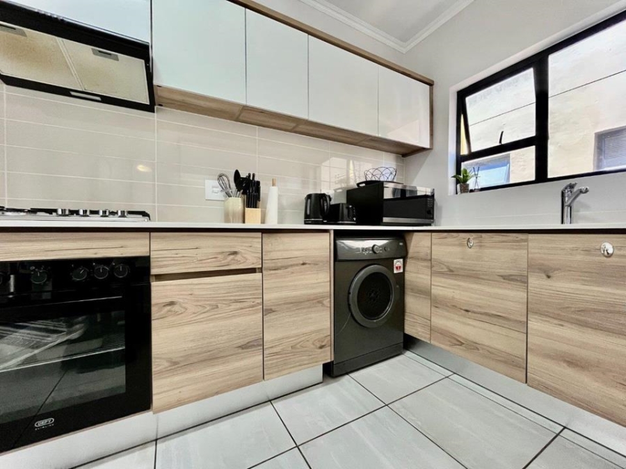 To Let 3 Bedroom Property for Rent in Waterfall Gauteng