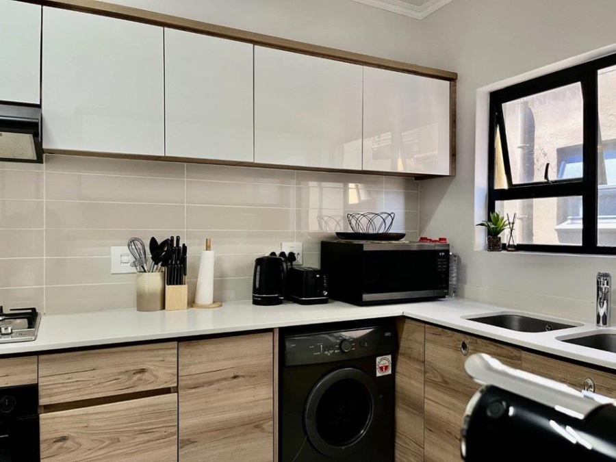 To Let 3 Bedroom Property for Rent in Waterfall Gauteng