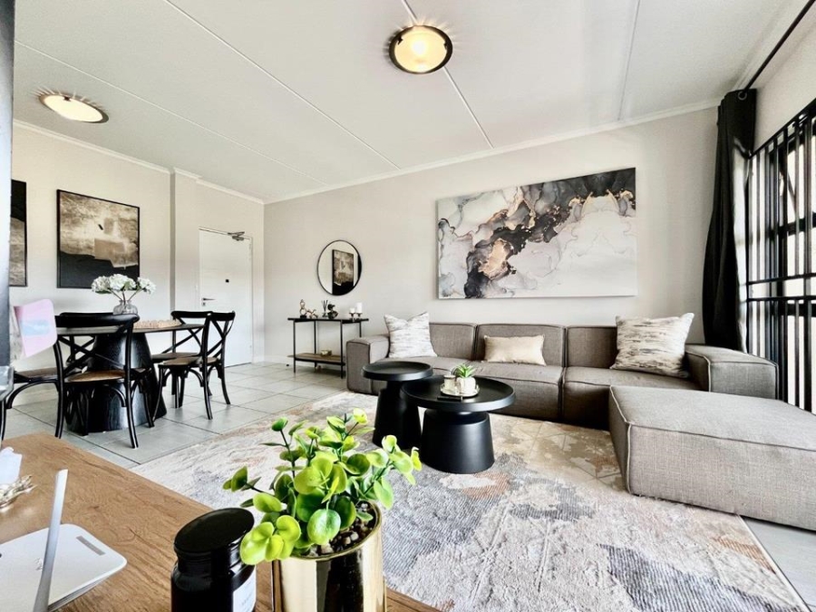 To Let 3 Bedroom Property for Rent in Waterfall Gauteng