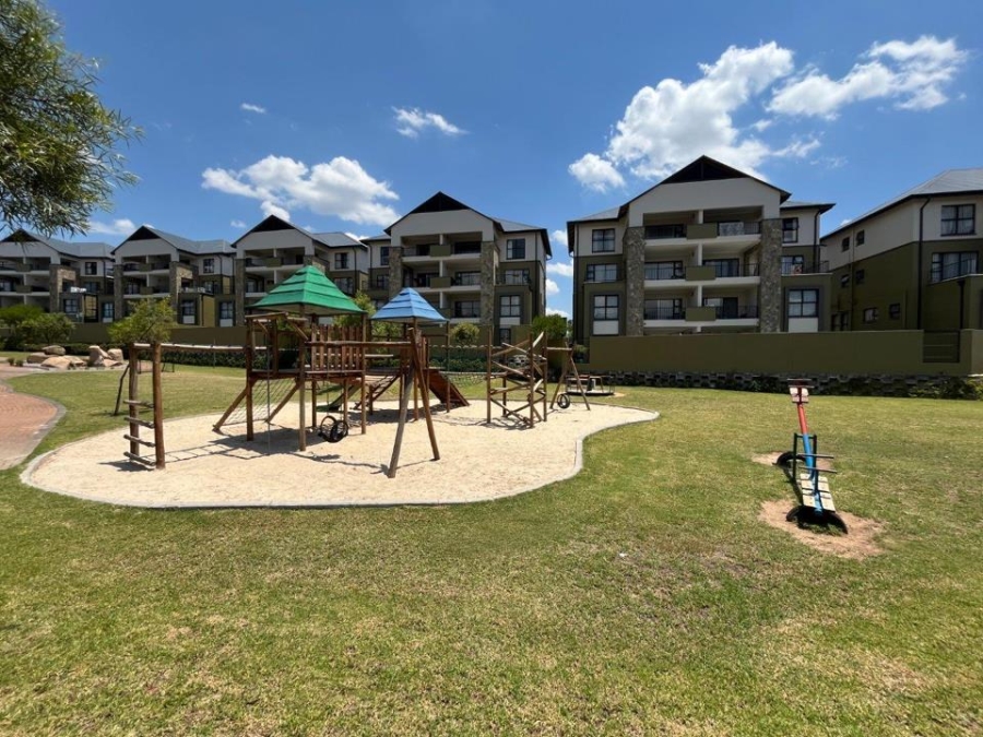 To Let 3 Bedroom Property for Rent in Waterfall Gauteng