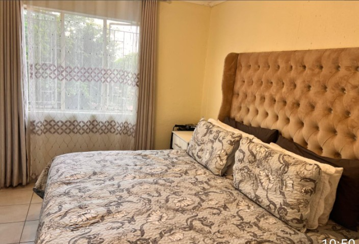 2 Bedroom Property for Sale in Greenstone Hill Gauteng