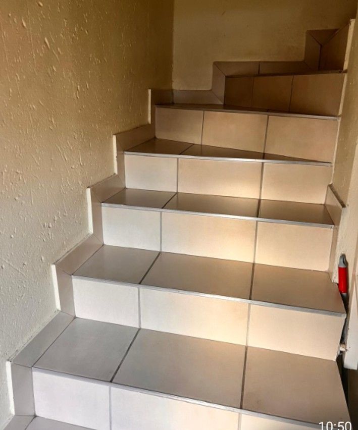 2 Bedroom Property for Sale in Greenstone Hill Gauteng