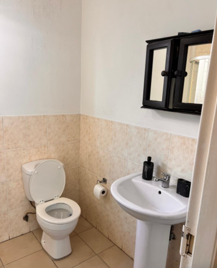 2 Bedroom Property for Sale in Greenstone Hill Gauteng