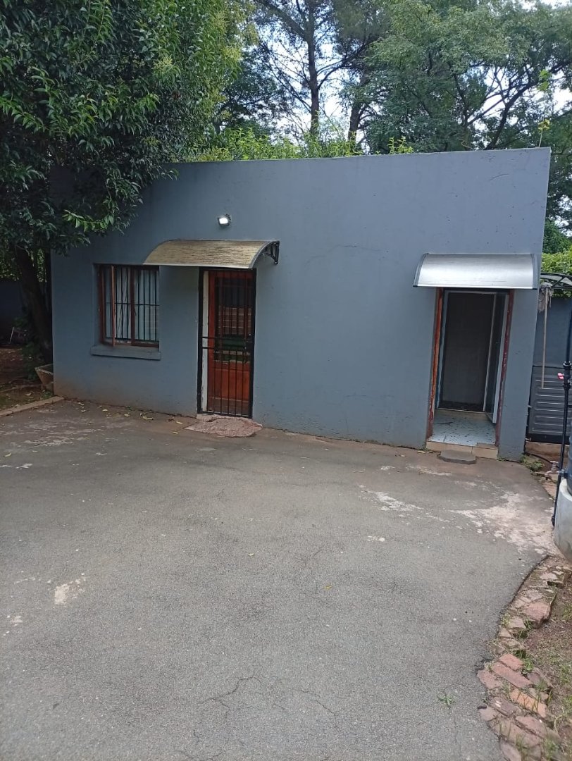 13 Bedroom Property for Sale in Westdene Gauteng