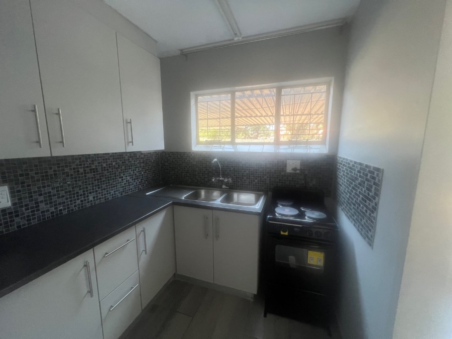 2 Bedroom Property for Sale in Roseville Gauteng