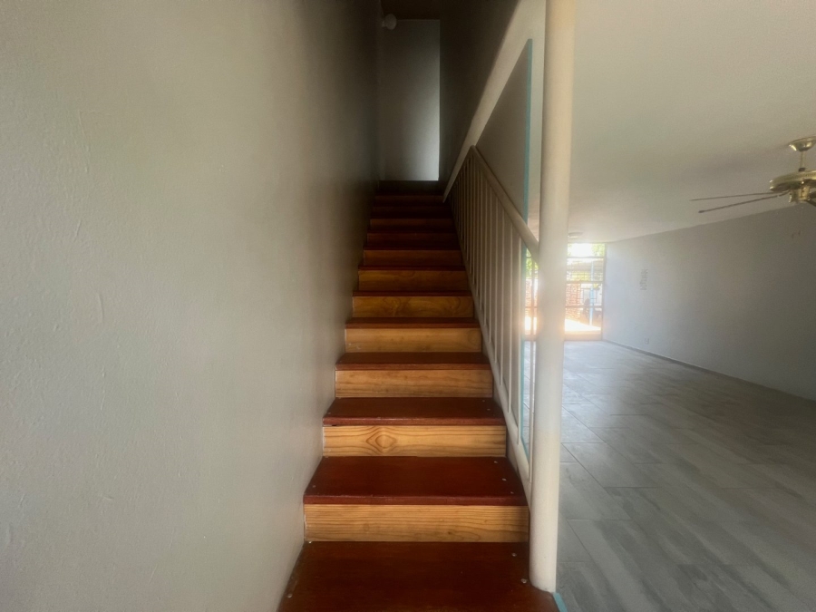 2 Bedroom Property for Sale in Roseville Gauteng