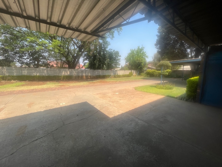 2 Bedroom Property for Sale in Roseville Gauteng