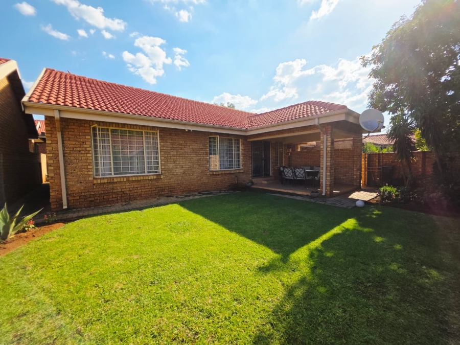 3 Bedroom Property for Sale in Montana Gauteng