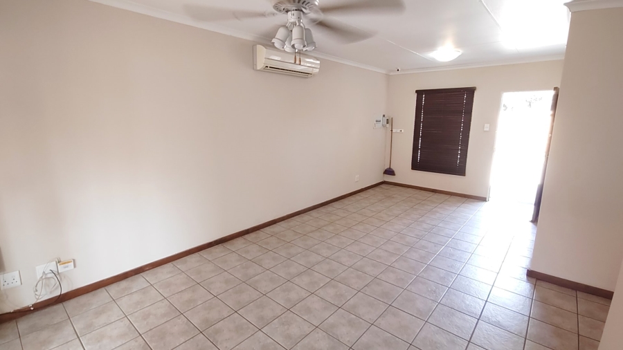 2 Bedroom Property for Sale in Sinoville Gauteng