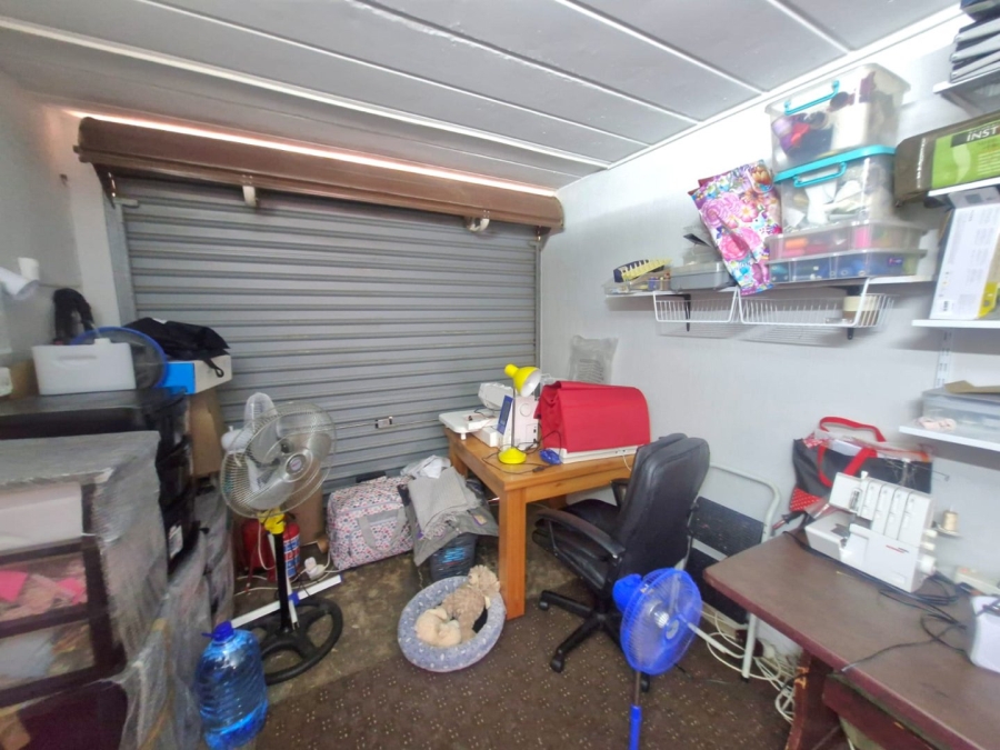 3 Bedroom Property for Sale in Magalieskruin Gauteng