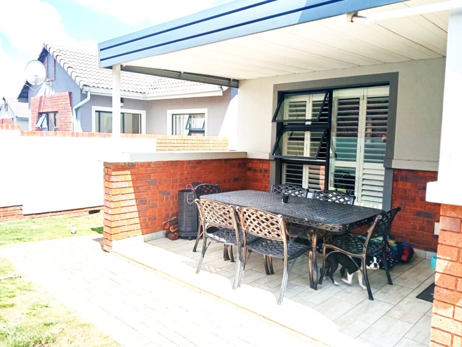 To Let 2 Bedroom Property for Rent in Meyersdal Nature Estate Gauteng