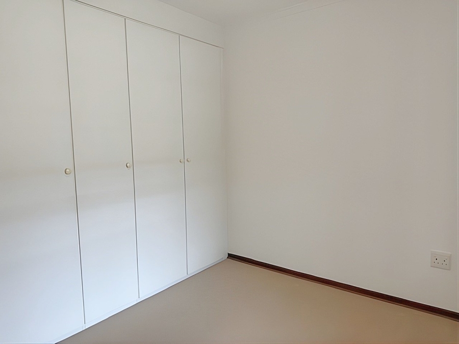 2 Bedroom Property for Sale in Wilgeheuwel Gauteng