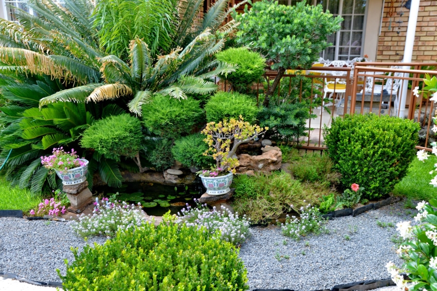 2 Bedroom Property for Sale in Wilgeheuwel Gauteng