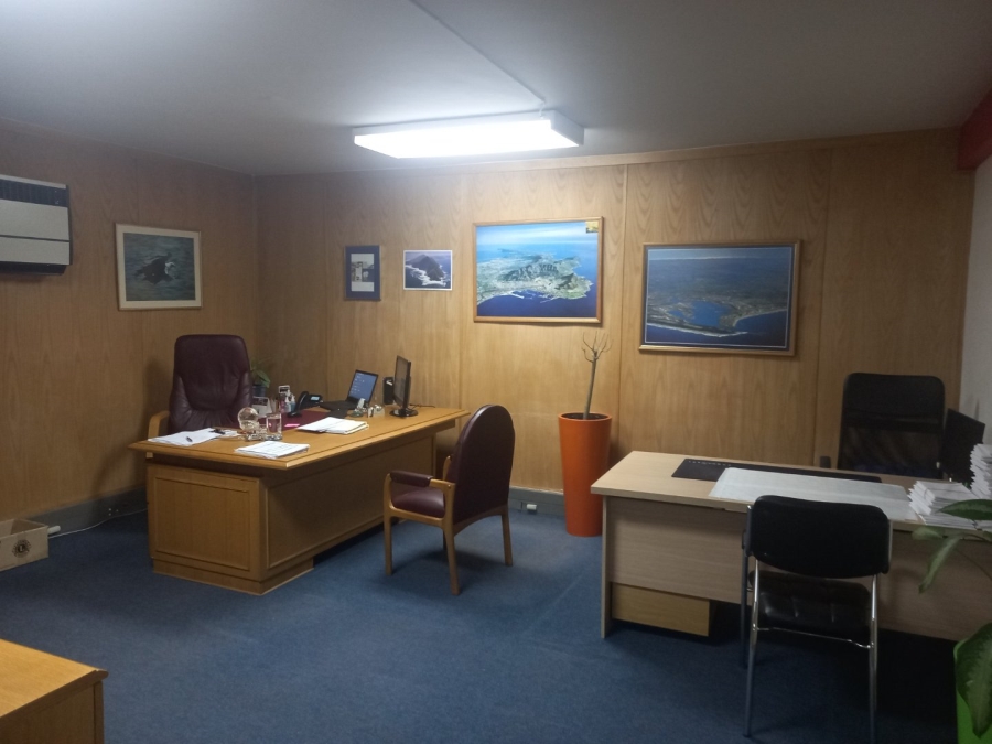  Bedroom Property for Sale in New Redruth Gauteng