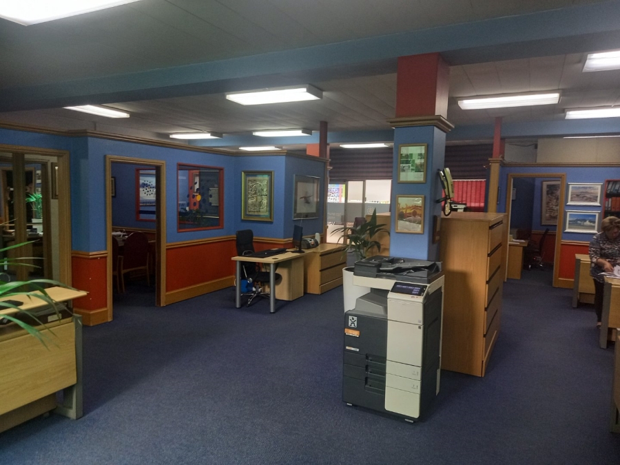  Bedroom Property for Sale in New Redruth Gauteng