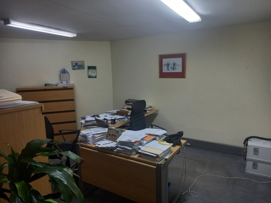  Bedroom Property for Sale in New Redruth Gauteng