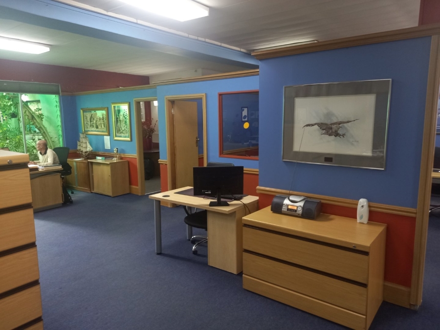  Bedroom Property for Sale in New Redruth Gauteng